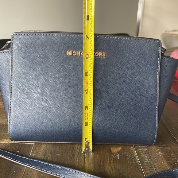 Navy Blue Michael Kors Crossbody - Picture 7 of 7